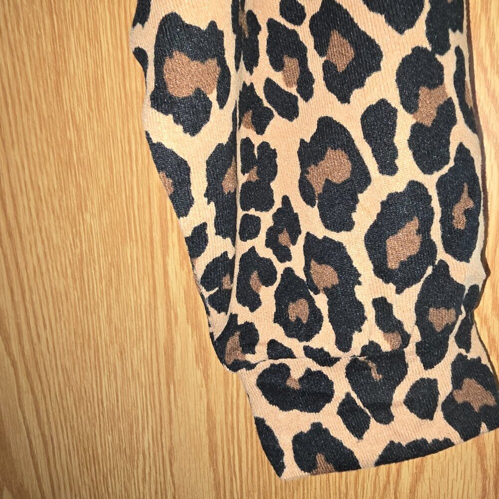 Sweater - Picture 3 of 3